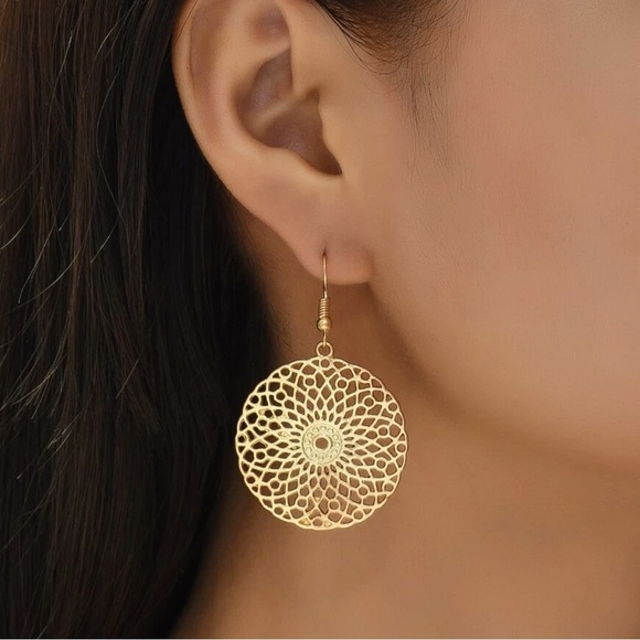 Any 2/$20! Gold Filagree Circular Drop Earrings - Picture 2 of 5